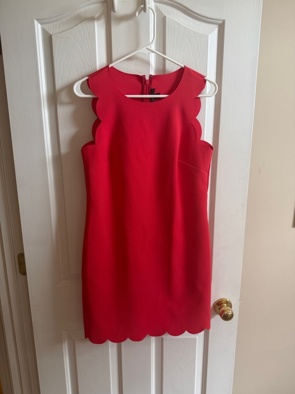 🌸J. Crew: Pink Scalloped Sheath Mini Dress